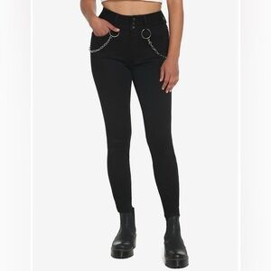 Hot Topic Denim Black O-Ring Chain Girls Hi-Rise Super Skinny Jeans. Size 7 NWOT